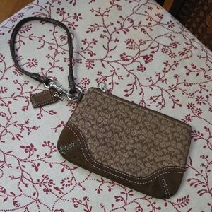 VINTAGE COACH wristlet